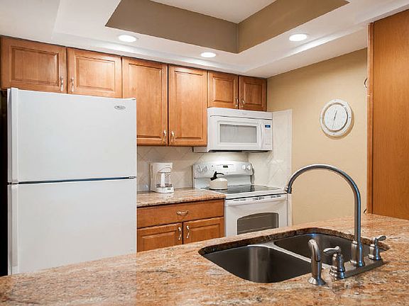 3rd image of 845 E Gulf Dr #1322