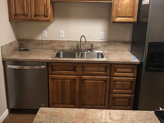 3rd image of 959 Johnfer Way #959