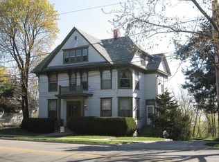 443 N Sheridan Rd APT 8, Waukegan, IL 60085