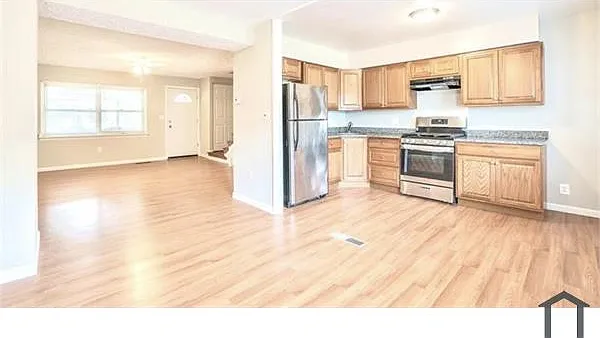 3 bed, $2,650 — Photo 3