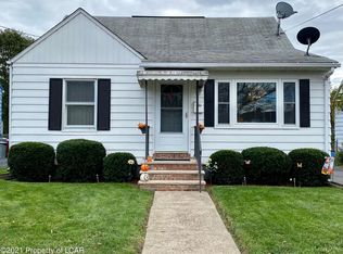 121 N Goodwin Ave, Kingston, PA 18704