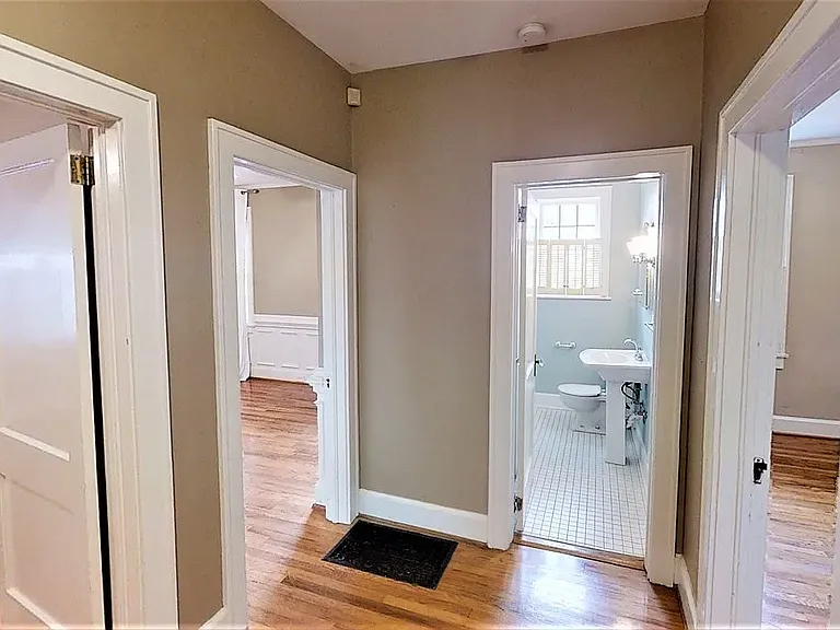 927 Heard Ave — Photo 18