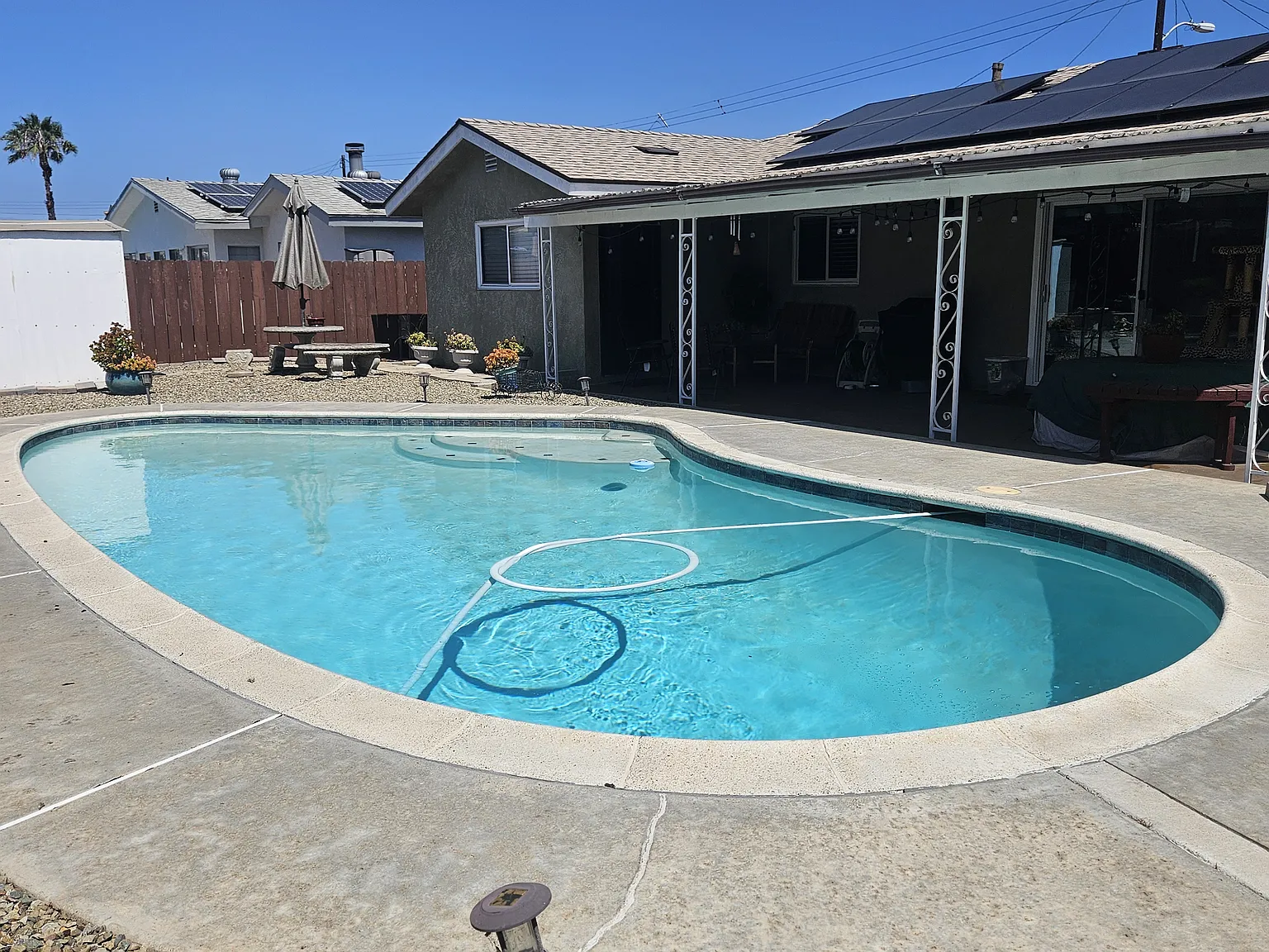 4 bed, 1383 sqft, $1,600 — Photo 3
