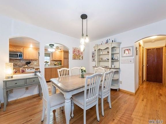 4th image of 372 Weidner Ave