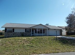 1st image of 916 W Catbrier Ln