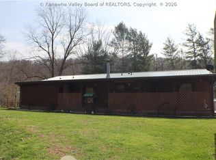 136 Wells Hollow Rd, Ravenswood, WV 26164
