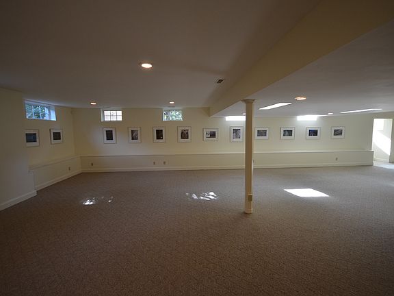 5th image of 452 Little Falls Pl