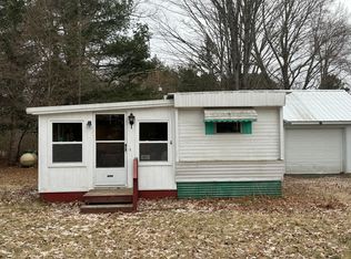 10601 Clyde Rd, Mesick, MI 49668