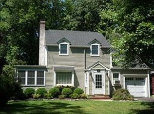 64 Clinton Ave, New Providence, NJ 07974