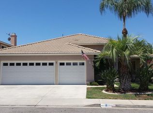 8 Corte Rivera, Lake Elsinore, CA 92532