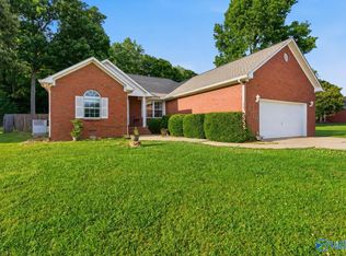 25633 Craft Rd, Athens, AL 35613