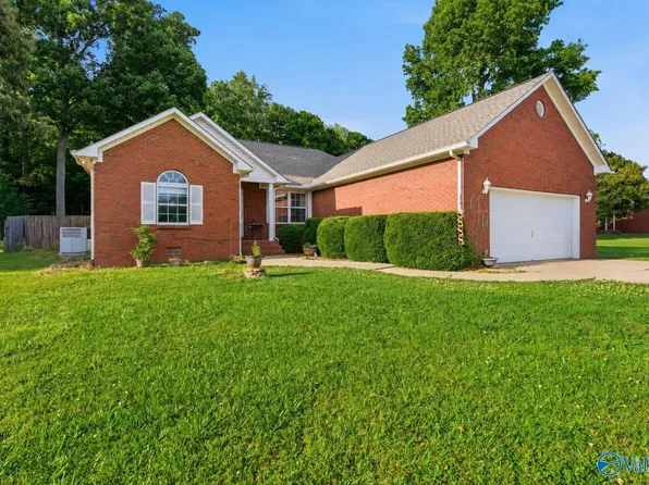 25633 Craft Rd, Athens, AL 35613
