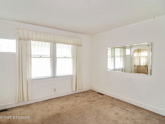 3rd image of 1727 N 15th Ave