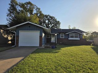 2219 Edward St, Salina, KS 67401