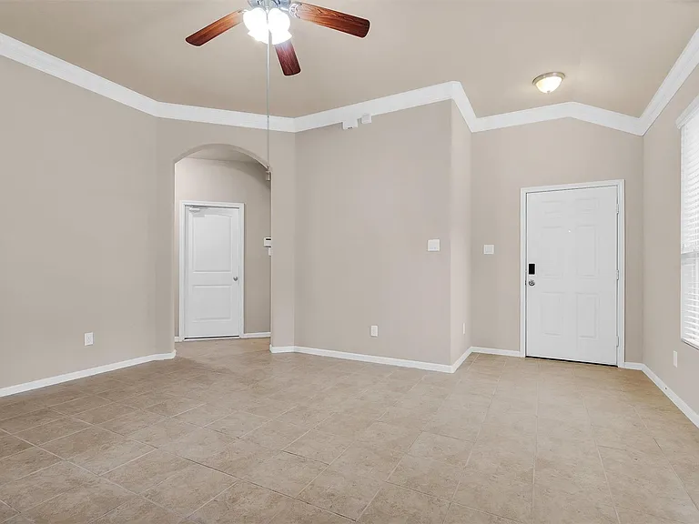 9483 E Woodmark — Photo 3