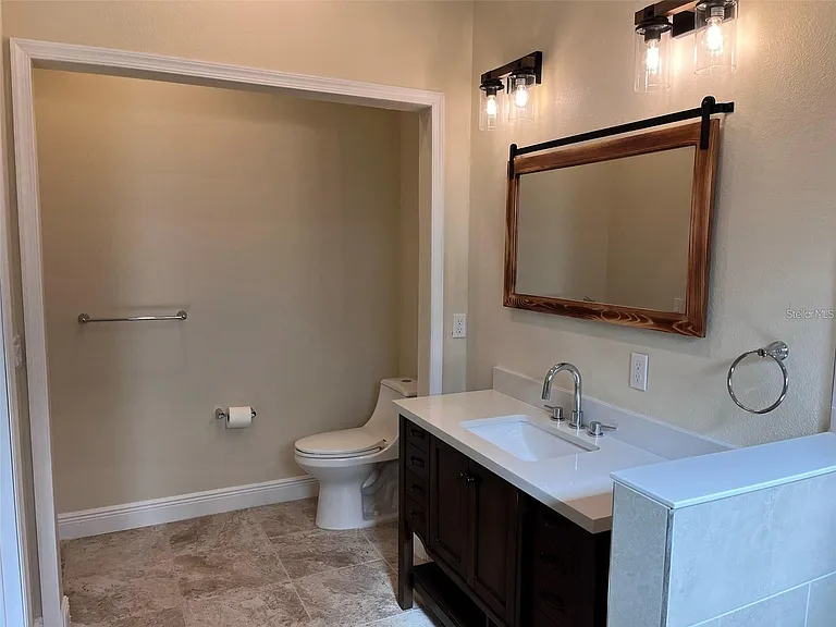 456 Baron Rd — Photo 14