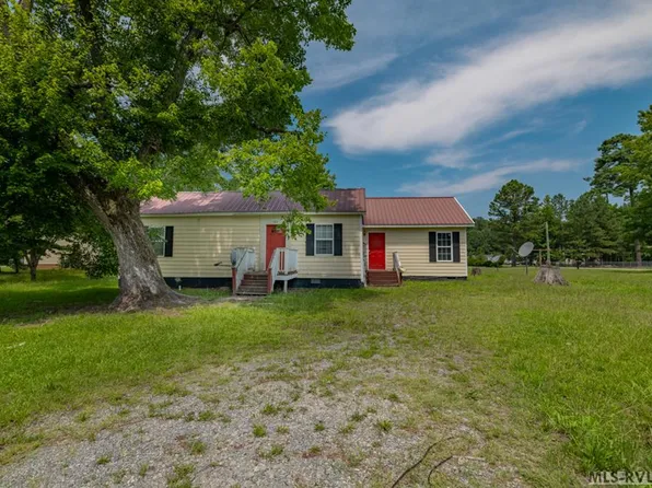 200 Pine St, Jarratt, VA 23867