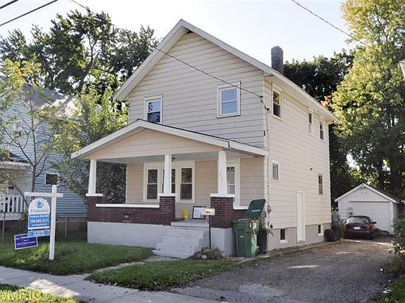4th image of 372 Emmett St E