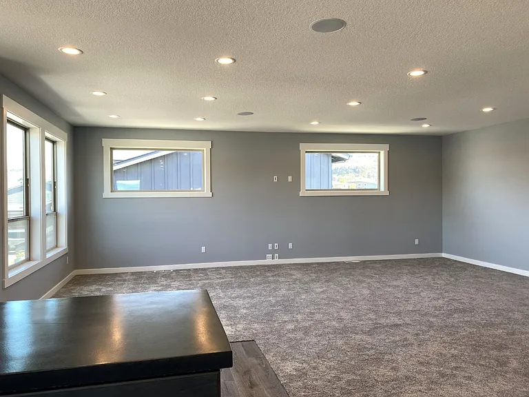 112 Southshore Ave — Photo 13
