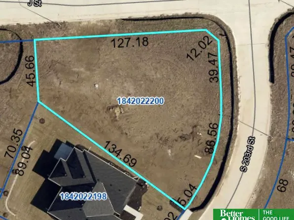 4502 S 203rd St, Omaha, NE 68135