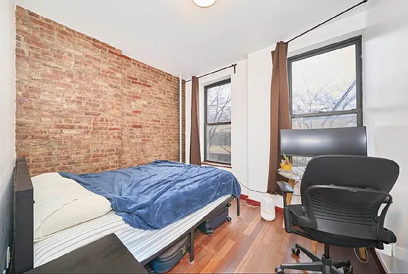 Rented by Living New York | media 12