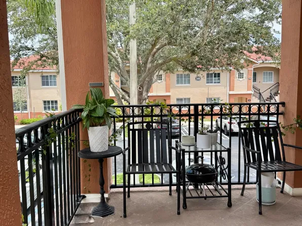 3478 Briar Bay Blvd #206, West Palm Beach, FL 33409
