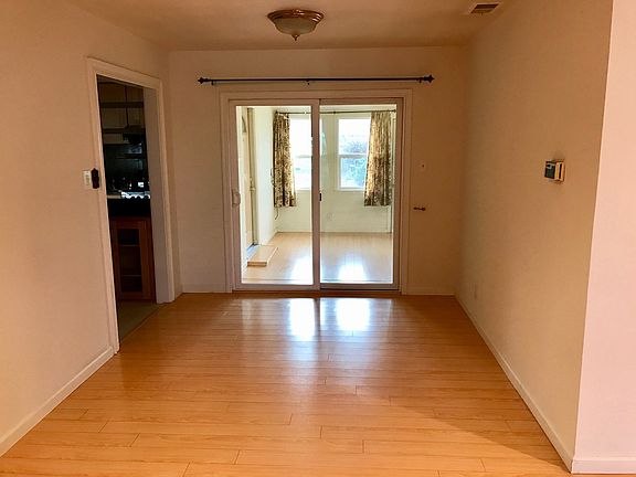 4th image of 1367 Los Arboles Ave