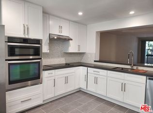 2122 Century Park Ln APT 213, Los Angeles, CA 90067
