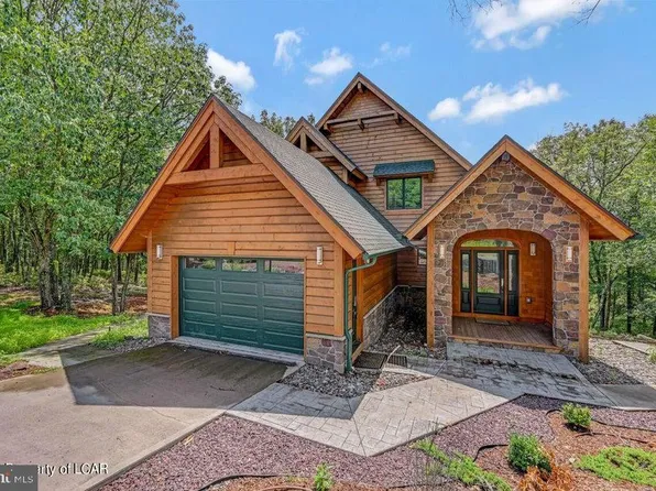 171 Buttonbush Ln, Hazle Township, PA 18202