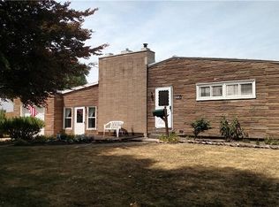 172 Arlington Pl, Depew, NY