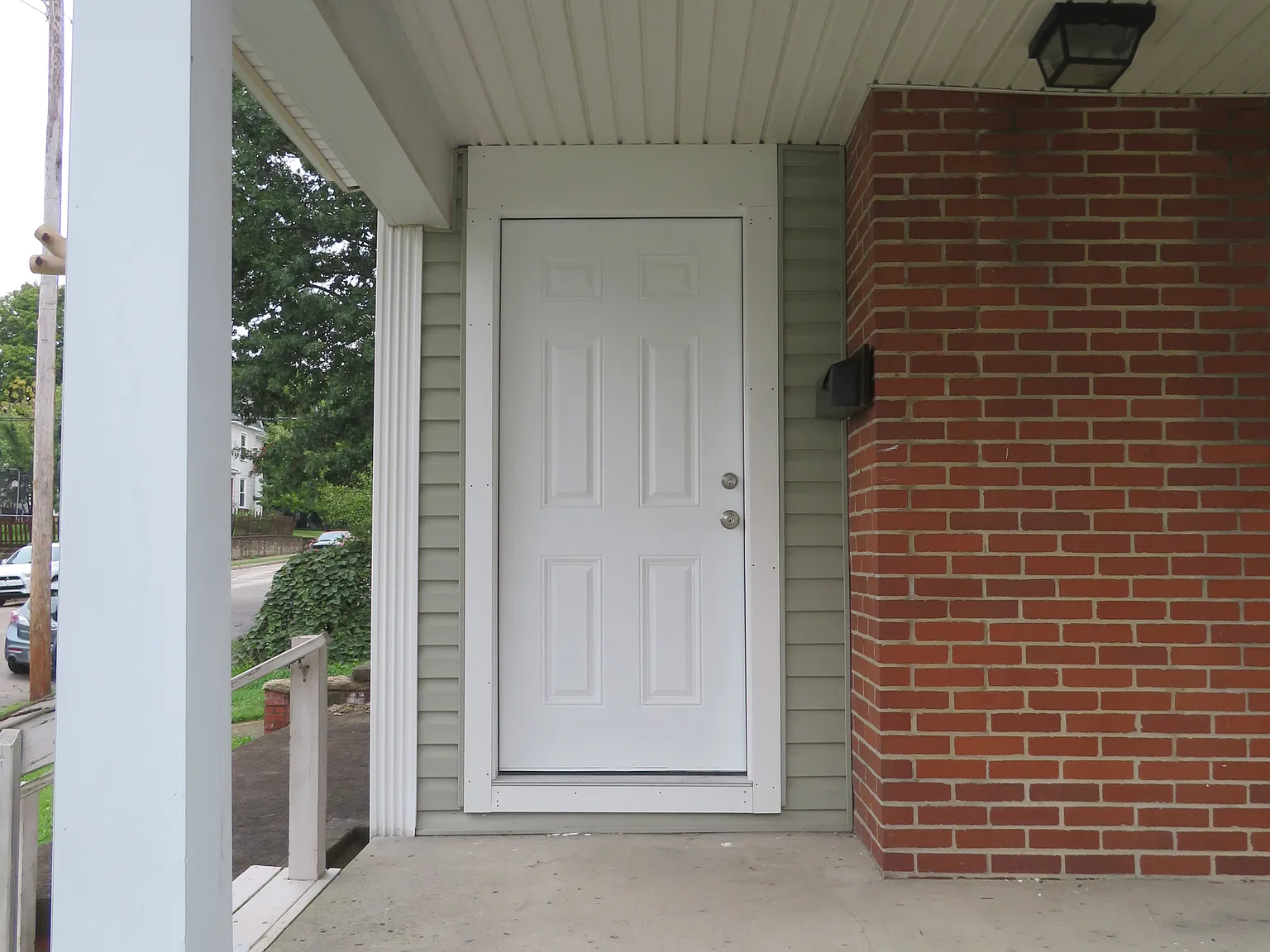 2 bed, 1080 sqft, $1,250 — Photo 2