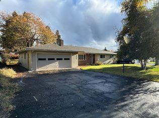 3527 Montavilla Dr, Klamath Falls, OR 97603