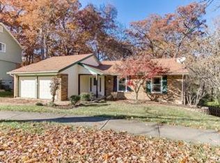 881 Almond Hill Ct, Ballwin, MO 63021