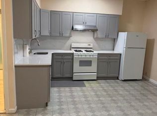 1009 Arch St APT 4B, Philadelphia, PA 19107