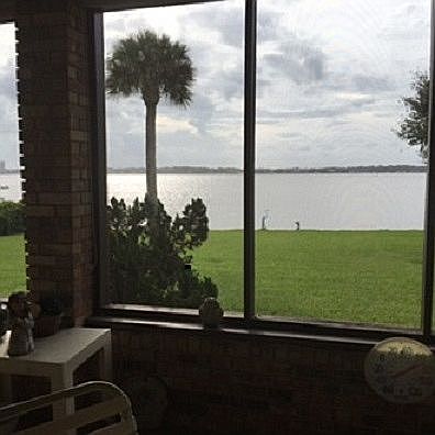 3rd image of 2816 S Peninsula Dr
