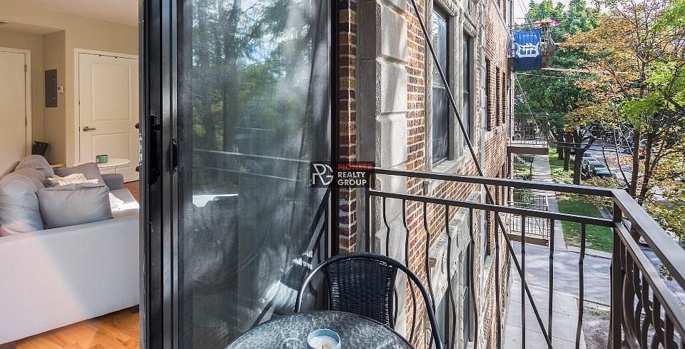 1st image of 4759 N Maplewood Ave APT 0405