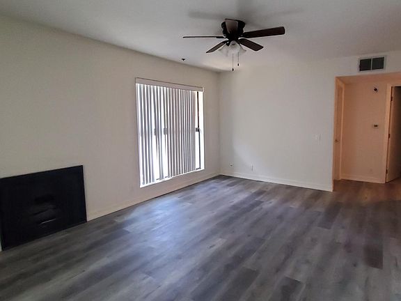 5th image of 11156 Acama St #103