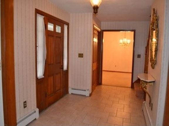 4th image of 3004 Phyllis St