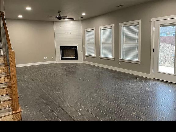 5th image of 1014 Beau Ct