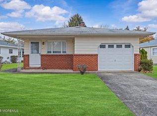 106 Fort De France Ave, Toms River, NJ