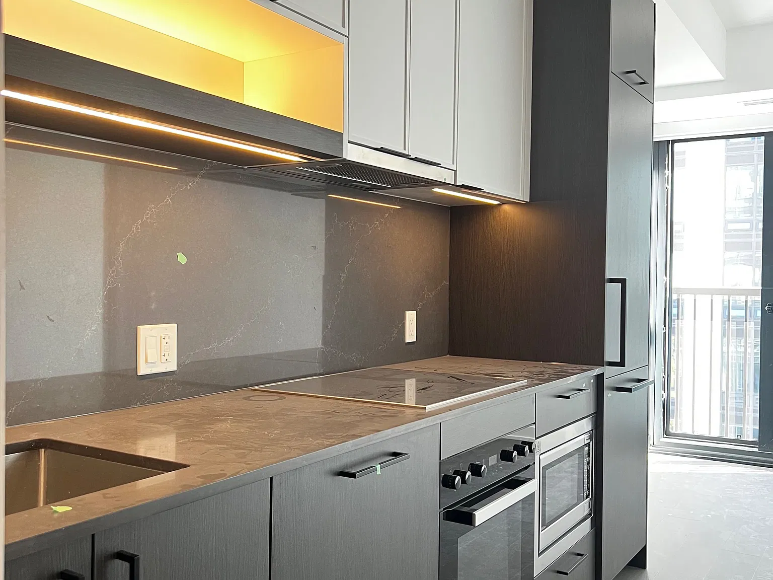 2 bed, $2,300 — Photo 4