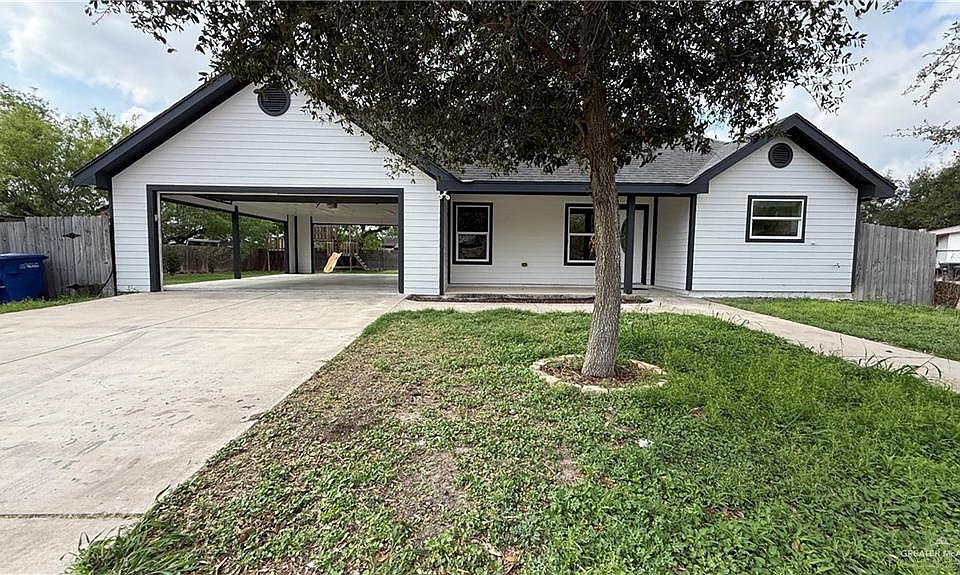 1st image of 3109 Daytona Ave