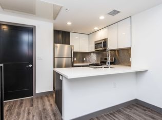 7036 La Tijera Blvd #17803155, Los Angeles, CA 90045