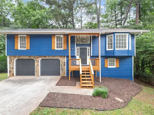 1980 Clinton Pl, Lawrenceville, GA 30043