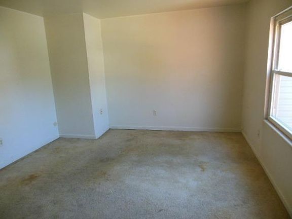 4th image of 5159 Well Fleet Dr
