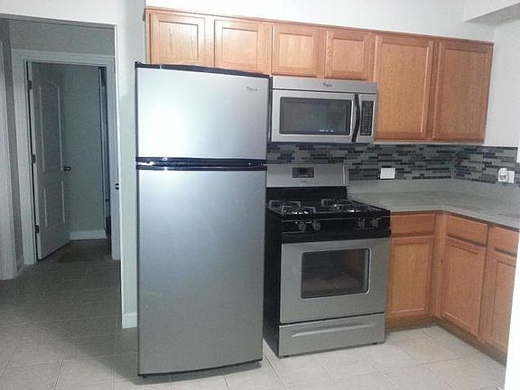 2nd image of 12325 S Honore St