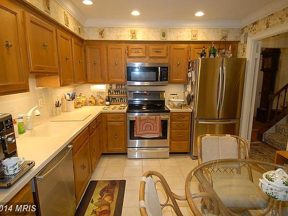 2nd image of 6801 Indian Run Ct