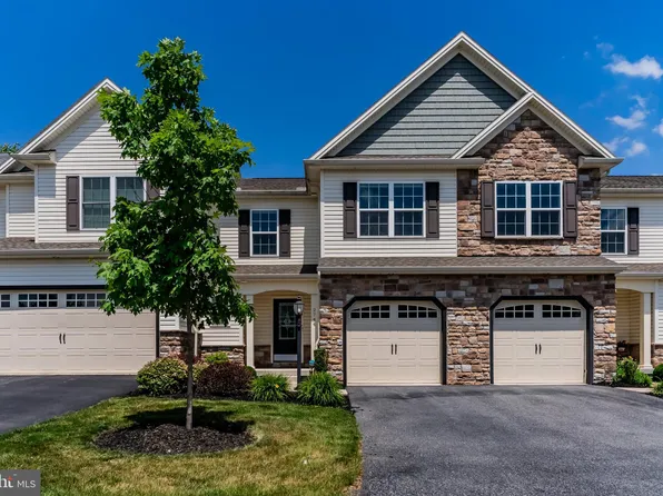 2744 Post Dr, Harrisburg, PA 17112