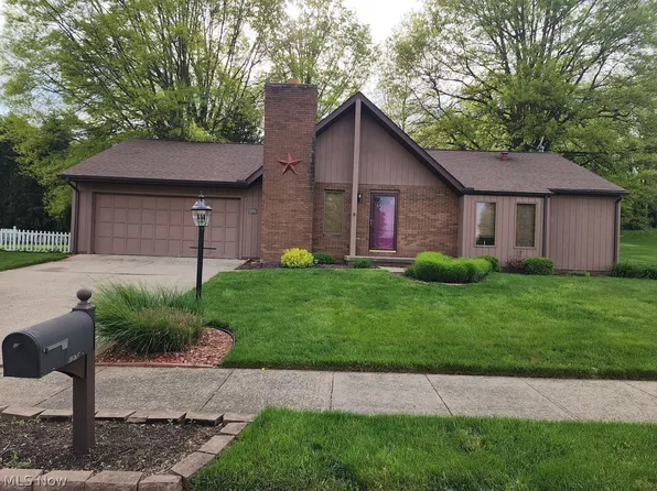 1070 5th St SW, New Philadelphia, OH 44663