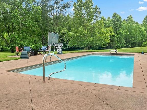 4th image of 4023 S Two Creeks Ln